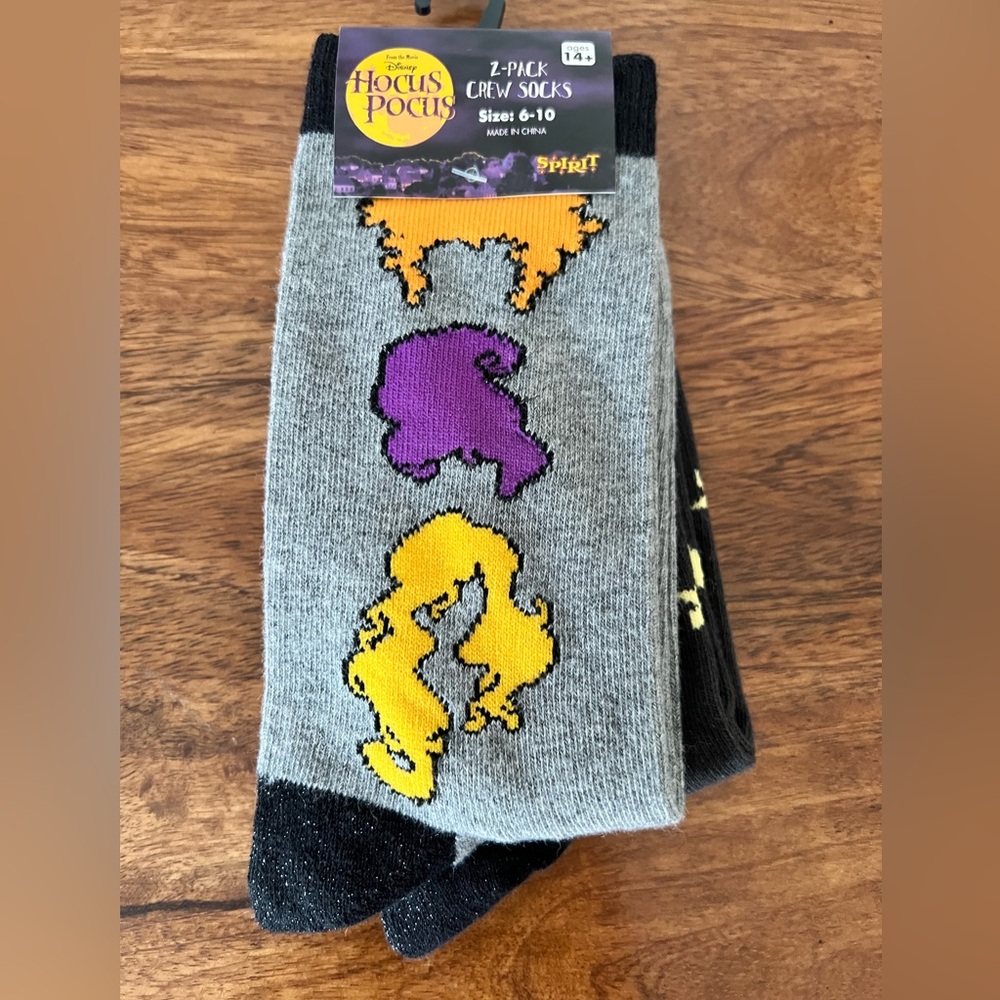 Disney Hocus Pocus Crew Socks 2-Pack